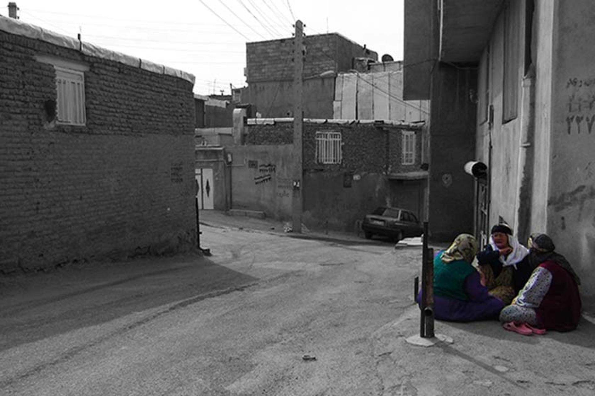 Charbagh neighborhood mosque
