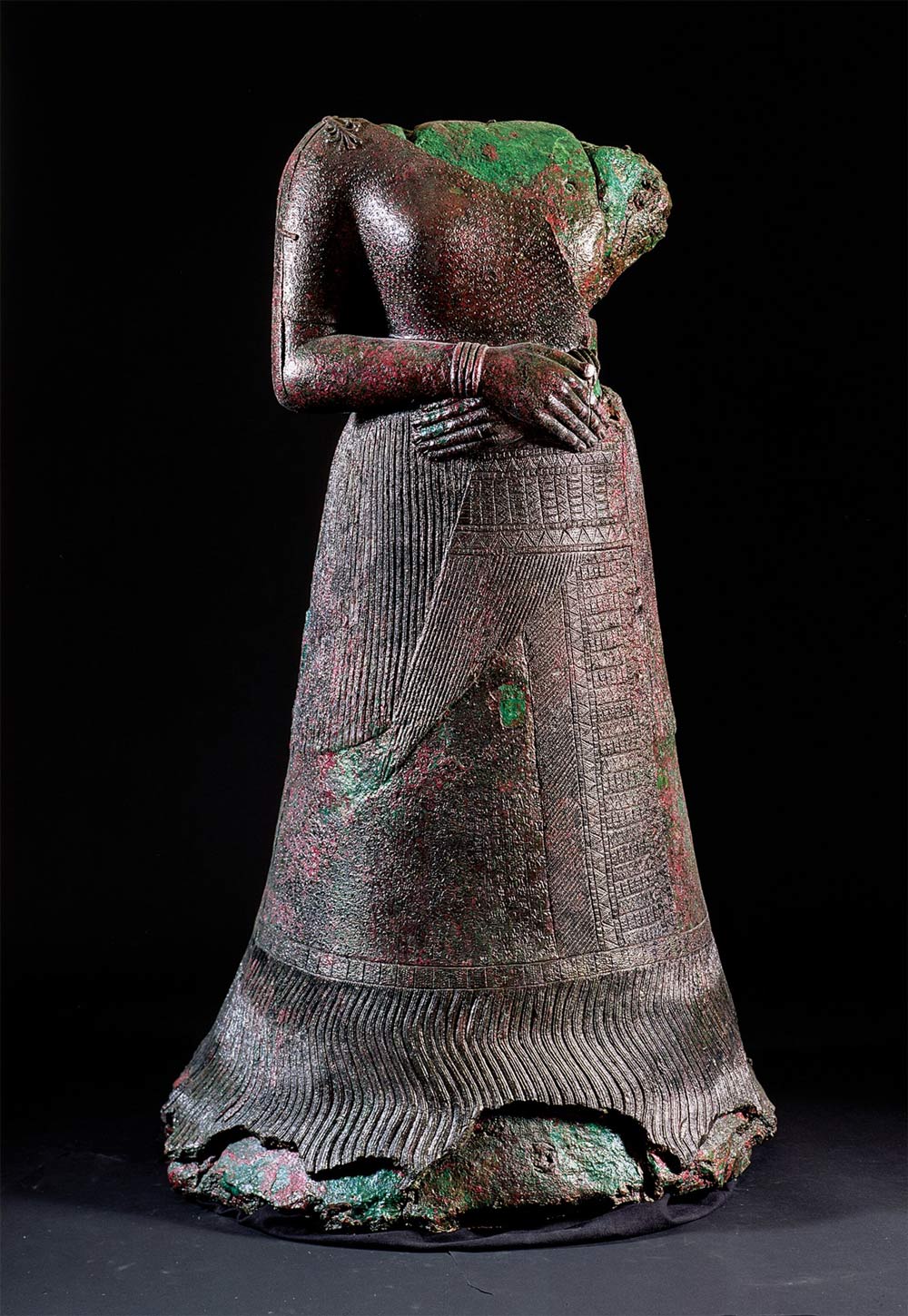 Napirasu bronze statue from the Elamite period