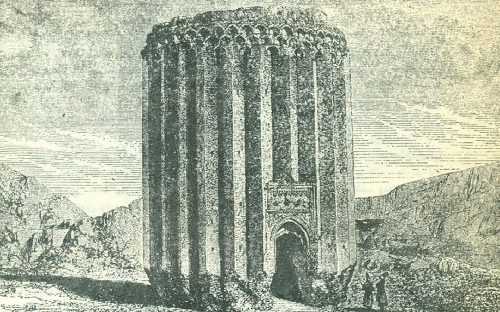 Panoramic view of Tughrol Tower and surroundings