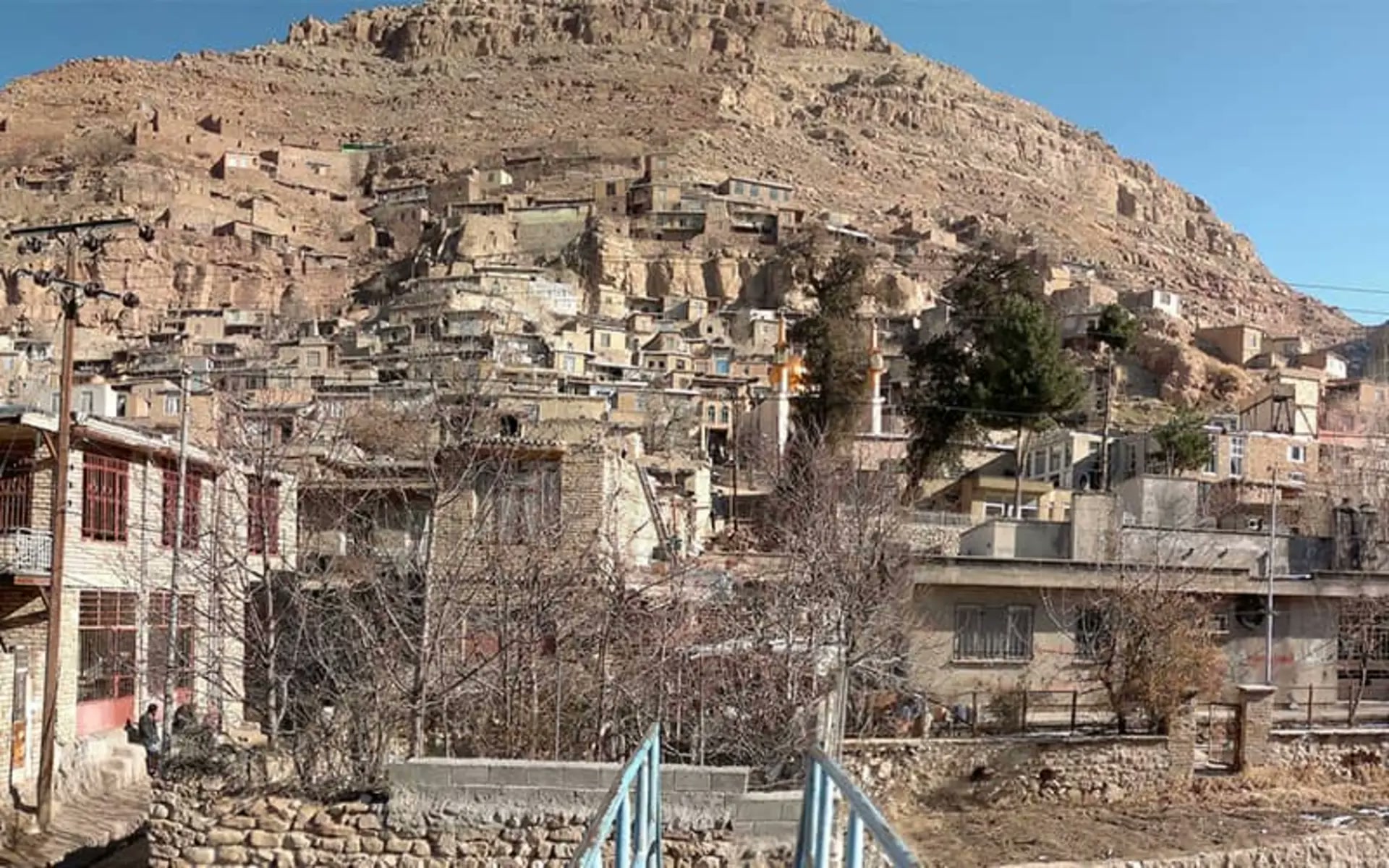 منظر سهبي عند غروب الشمس قرب إسفيدان