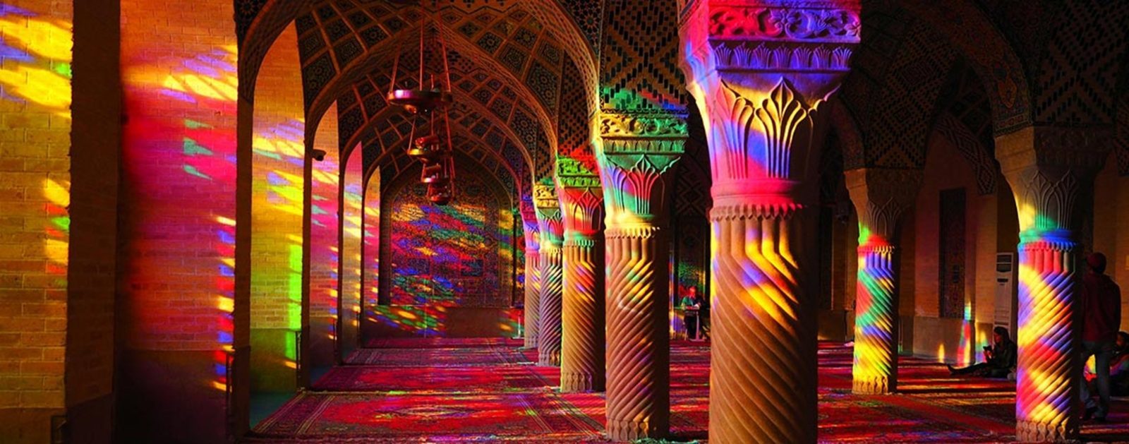 مشهد سفر في إيران