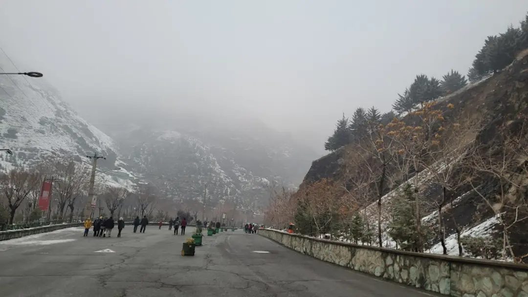 Snowy road toward Tochal station one near Tehran